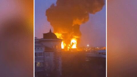 रूस का यूक्रेन पर उसकी जमीन पर पहला हमला करने का आरोप, एयरस्ट्राइक का दावा रूस का यूक्रेन पर उसकी जमीन पर पहला हमला करने का आरोप, एयरस्ट्राइक का दावा