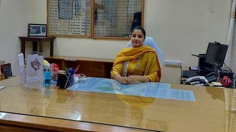 कक्षा 6 में फेल हो गईं थीं रुक्मिणी, पहले प्रयास में UPSC पास कर बनीं IAS कक्षा 6 में फेल हो गईं थीं रुक्मिणी, पहले प्रयास में UPSC पास कर बनीं IAS