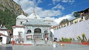 भारत घूमने जा रहे हैं? तो इन खूबसूरत मठों और मंदिरों को जरूर देखें