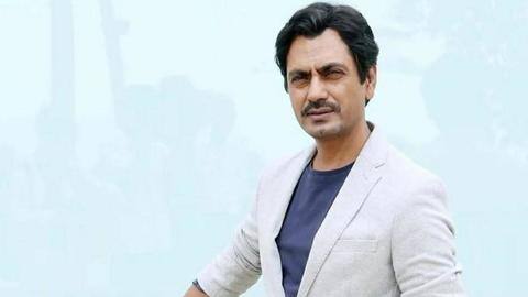 कोरोना महामारी के बीच मालदीव गए सितारों पर भड़के नवाजुद्दीन, बोले- कुछ तो शर्म करो कोरोना महामारी के बीच मालदीव गए सितारों पर भड़के नवाजुद्दीन, बोले- कुछ तो शर्म करो