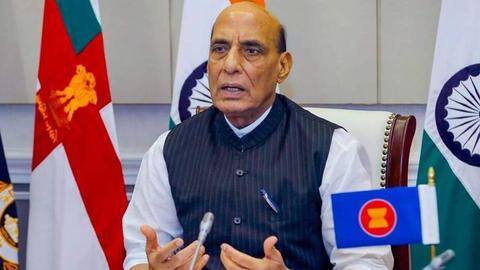 राजनाथ ने सीमा सड़क संगठन की 27 परियोजनाओं का किया उद्घाटन, डोकलाम तक सड़क का निर्माण राजनाथ ने सीमा सड़क संगठन की 27 परियोजनाओं का किया उद्घाटन, डोकलाम तक सड़क का निर्माण