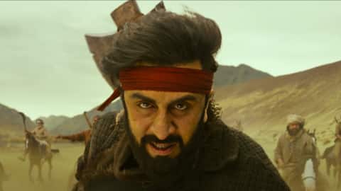 फिल्म 'शमशेरा' के ट्रेलर का विश्लेषण: क्या है अच्छाई और क्या कमजोरी? फिल्म 'शमशेरा' के ट्रेलर का विश्लेषण: क्या है अच्छाई और क्या कमजोरी?