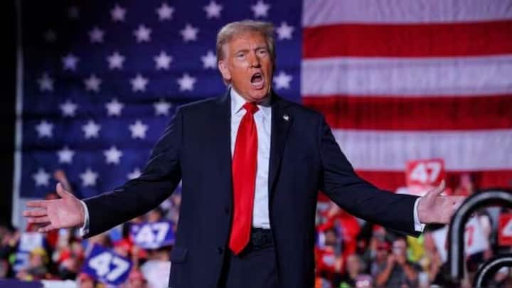 डोनाल्ड ट्रंप ने ग्रीनलैंड योजना का विरोध करने वाले 8 यूरोपीय देशों पर टैरिफ लगाया