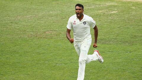 36 साल हुए रविचंद्रन अश्विन, जानें उनके क्रिकेट करियर के खास रिकॉर्ड्स और आंकड़े 36 साल हुए रविचंद्रन अश्विन, जानें उनके क्रिकेट करियर के खास रिकॉर्ड्स और आंकड़े