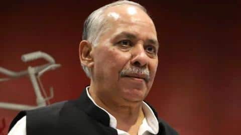'समाजवादी इत्र' बनाने वाले पुष्पराज जैन के घर और कार्यालयों पर आयकर विभाग का छापा 'समाजवादी इत्र' बनाने वाले पुष्पराज जैन के घर और कार्यालयों पर आयकर विभाग का छापा