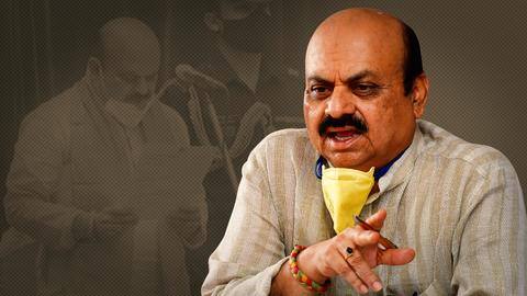 कर्नाटक के 23वें मुख्यमंत्री बने बसवराज बोम्मई, राज्यपाल ने दिलाई शपथ कर्नाटक के 23वें मुख्यमंत्री बने बसवराज बोम्मई, राज्यपाल ने दिलाई शपथ