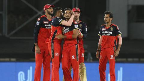 DC बनाम RCB: बैंगलोर ने हासिल की एक रन से जीत, मैच में बने ये रिकॉर्ड्स DC बनाम RCB: बैंगलोर ने हासिल की एक रन से जीत, मैच में बने ये रिकॉर्ड्स
