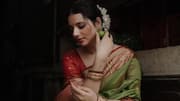 तह लगाने पर फट जाती हैं सिल्क की साड़ियां? जानिए इस समस्या से बचने के सुझाव