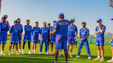 CSK बनाम MI: टॉस जीतकर मुंबई ने गेंदबाजी चुनी, पोलार्ड बाहर CSK बनाम MI: टॉस जीतकर मुंबई ने गेंदबाजी चुनी, पोलार्ड बाहर