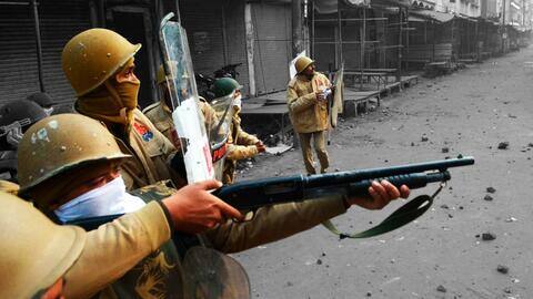 कानपुर हिंसा: अब तक 36 लोग गिरफ्तार, आरोपियों की संपत्ति पर बुलडोजर चलाने की तैयारी कानपुर हिंसा: अब तक 36 लोग गिरफ्तार, आरोपियों की संपत्ति पर बुलडोजर चलाने की तैयारी