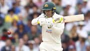 टेस्ट क्रिकेट: इन सीरीज में विकेटकीपर बल्लेबाजों ने 300+ रन बनाने के साथ-साथ 25+ शिकार किए 