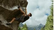 रॉक क्लाइंबिंग बनाम बोल्डरिंग: इनमें से कौन-सी गतिविधि अधिक चुनौतीपूर्ण है? जानिए