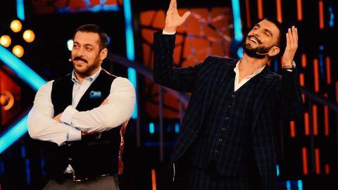 सलमान खान के शो 'बिग बॉस 15' के ग्रैंड प्रीमियर में शामिल होंगे रणवीर सिंह सलमान खान के शो 'बिग बॉस 15' के ग्रैंड प्रीमियर में शामिल होंगे रणवीर सिंह