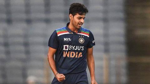 ICC रैंकिंग: टी-20 में भुवनेश्वर-चहल को पंहुचा फायदा, वनडे में टॉप-10 में लौटे स्टार्क ICC रैंकिंग: टी-20 में भुवनेश्वर-चहल को पंहुचा फायदा, वनडे में टॉप-10 में लौटे स्टार्क
