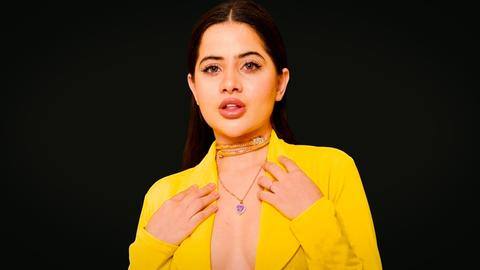 उर्फी जावेद ने कास्टिंग डायरेक्टर पर लगाए गंभीर आरोप, बोलीं- कई लड़कियां हो चुकीं शिकार उर्फी जावेद ने कास्टिंग डायरेक्टर पर लगाए गंभीर आरोप, बोलीं- कई लड़कियां हो चुकीं शिकार