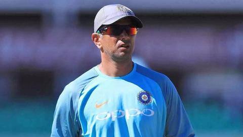 भारतीय क्रिकेट टीम के नए हेडकोच बने द्रविड़, टी-20 विश्व कप के बाद शुरु होगा कार्यकाल भारतीय क्रिकेट टीम के नए हेडकोच बने द्रविड़, टी-20 विश्व कप के बाद शुरु होगा कार्यकाल