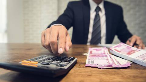IBPS क्लर्क 2021 के लिए निकली बंपर भर्ती, जानिए आवेदन प्रक्रिया IBPS क्लर्क 2021 के लिए निकली बंपर भर्ती, जानिए आवेदन प्रक्रिया