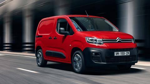 भारत में टेस्टिंग के दौरान नजर आई सिट्रॉन की बर्लिंगो MPV, ऐसे हैं फीचर्स भारत में टेस्टिंग के दौरान नजर आई सिट्रॉन की बर्लिंगो MPV, ऐसे हैं फीचर्स