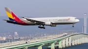 दक्षिण कोरिया: यात्री ने बीच आसमान में खोला विमान का आपातकालीन दरवाजा, देखें फिर क्या हुआ