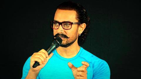 क्या आप जानते हैं? एक बार में शराब की पूरी बोतल पी जाते थे आमिर क्या आप जानते हैं? एक बार में शराब की पूरी बोतल पी जाते थे आमिर