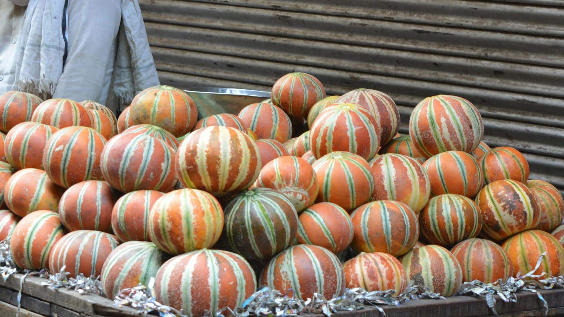 मीठे खरबूजे की पहचान करने के लिए अपनाएं ये 5 तरीके