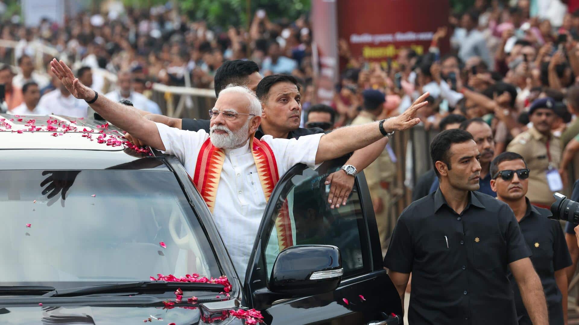 प्रधानमंत्री मोदी ने SPG को काफिला आधा करने को कहा, इलेक्ट्रिक वाहन अपनाने पर दिया जोर