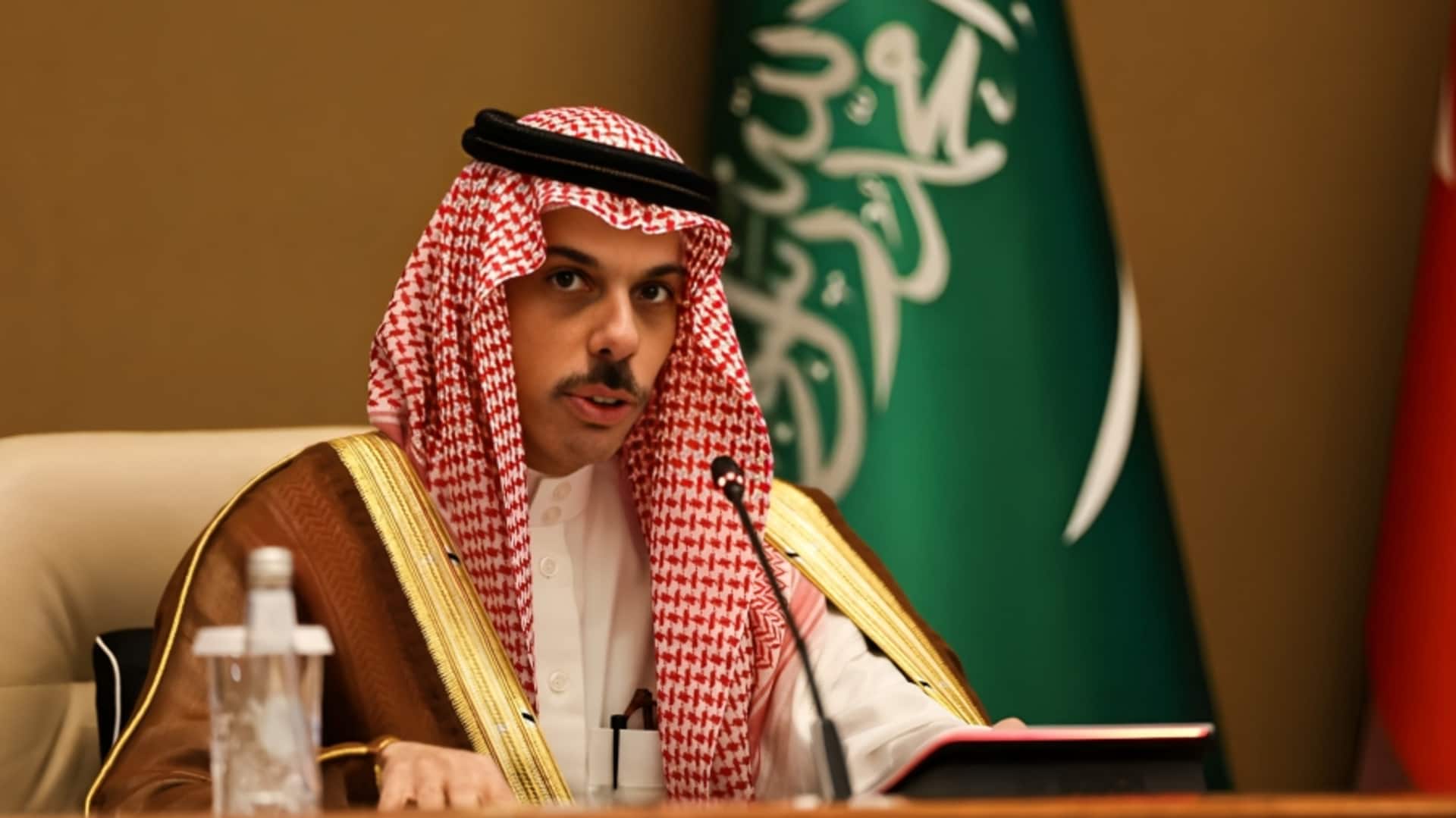 सऊदी अरब ने ईरान के इस्लामिक मुद्दे पर घेरा, पूछा- इस्लामिक दुनिया में उनका क्या योगदान?