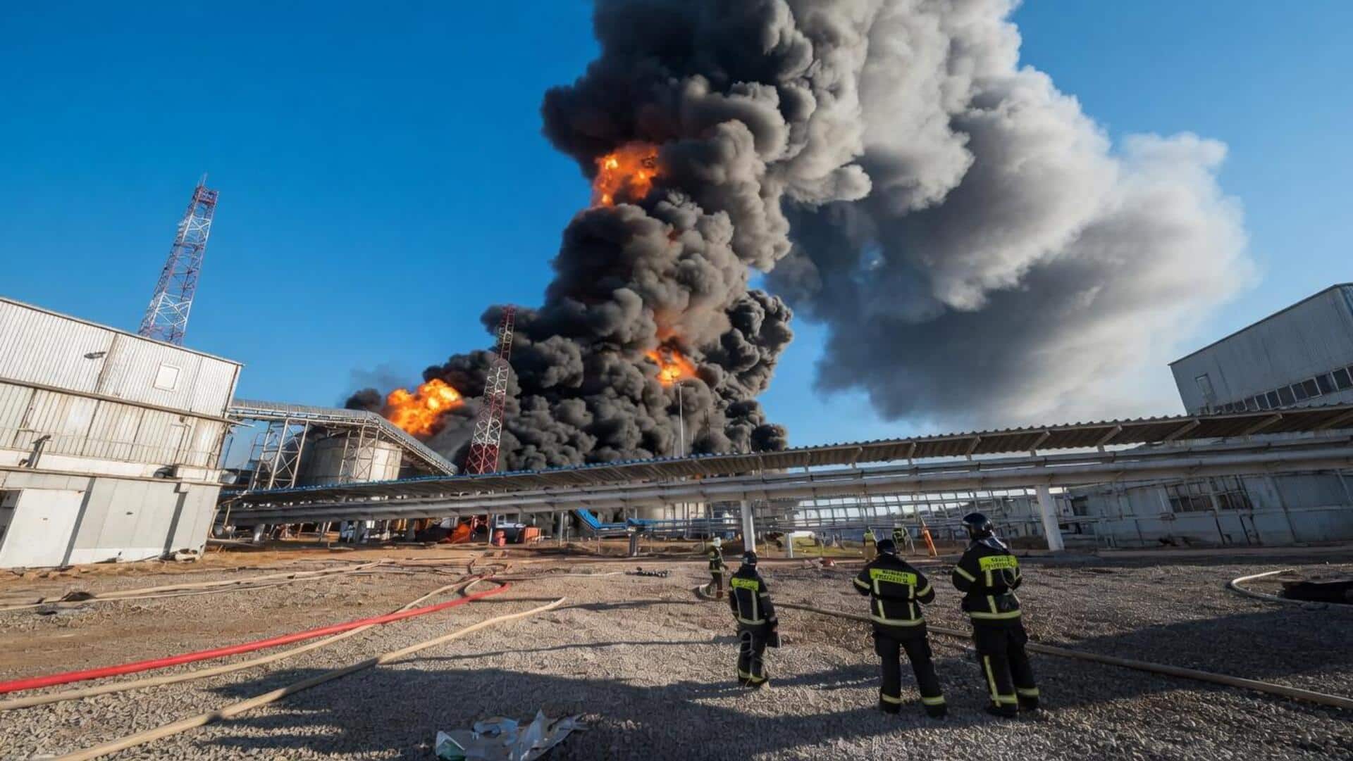 यूक्रेन ने फिर बनाया रूसी तेल रिफाइनरी को निशाना; भीषण आग लगी, महीने में चौथा हमला