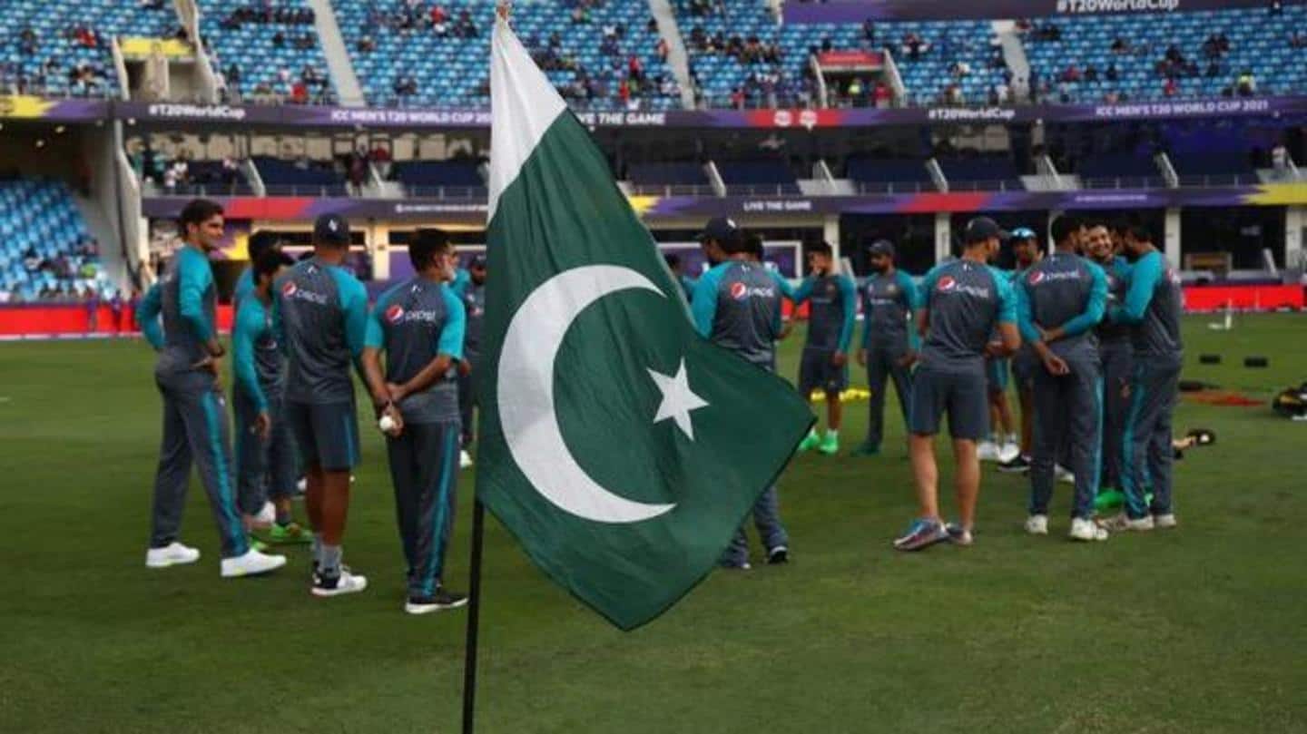 ऑस्ट्रेलिया के खिलाफ लिमिटेड ओवर्स सीरीज के लिए पाकिस्तानी टीम घोषित, दो अनकैप्ड खिलाड़ी शामिल