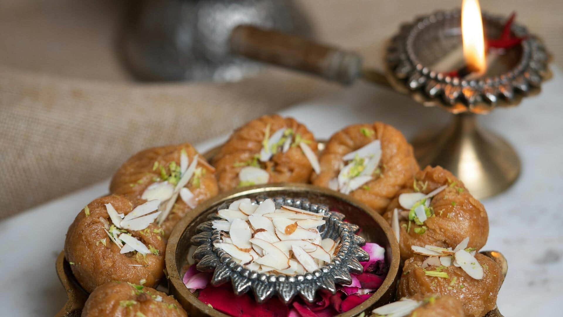 दाल से बनाए जा सकते हैं ये स्वादिष्ट मिठाइयां, एक बार बनाकर जरूर खाएं