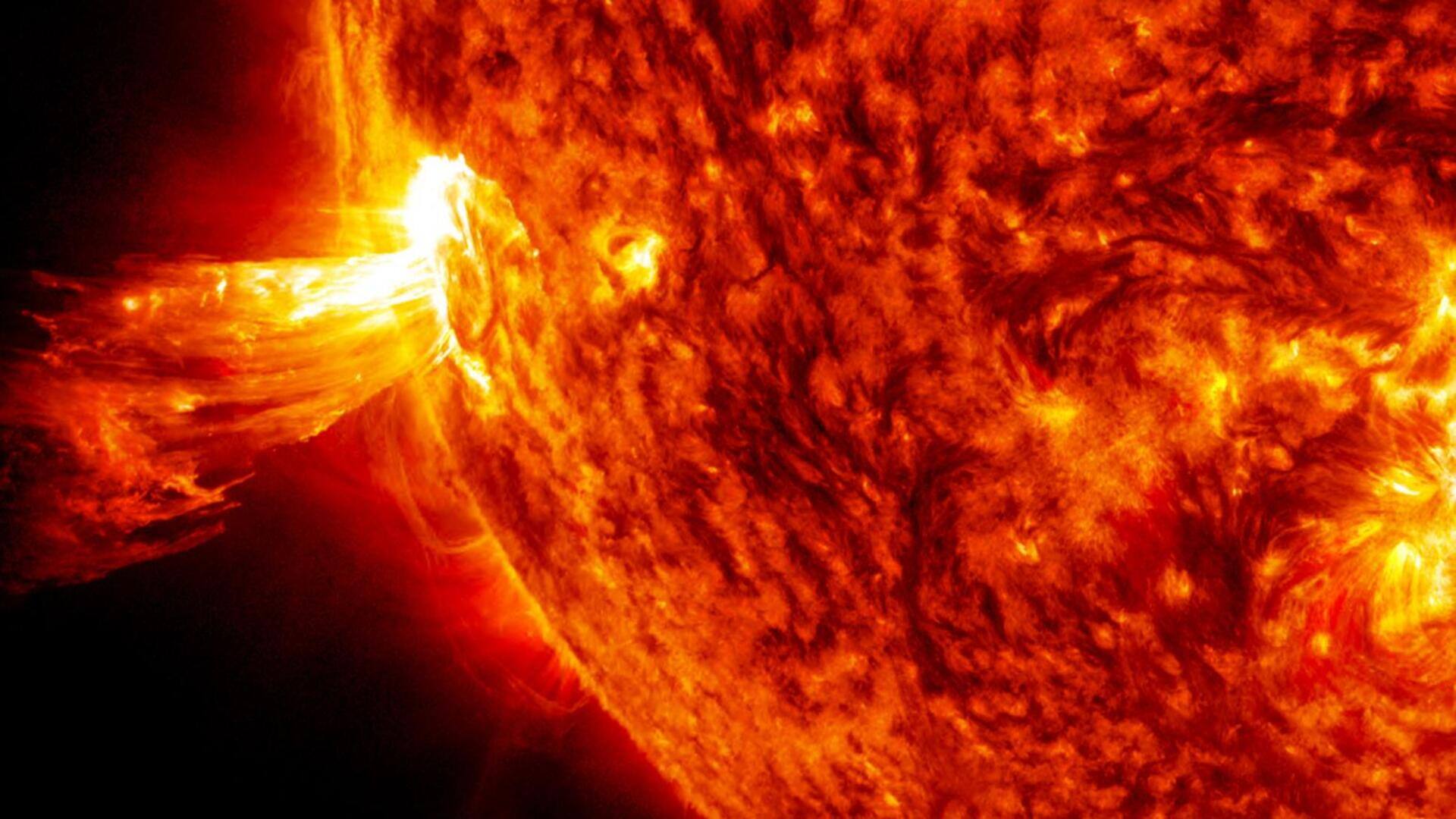सनस्पॉट AR3376 में विस्फोट से उत्पन्न हुआ CME क्लाउड, पृथ्वी पर आ सकता है सौर तूफान