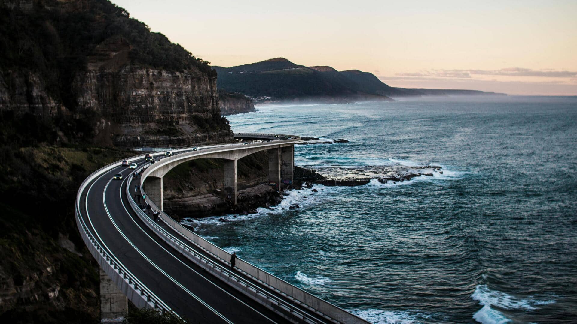 दक्षिण अफ्रीका: केपटाउन के पास है एक खूबसूरत तटीय सड़क, वहां उठाएं इन गतिविधियां का लुत्फ
