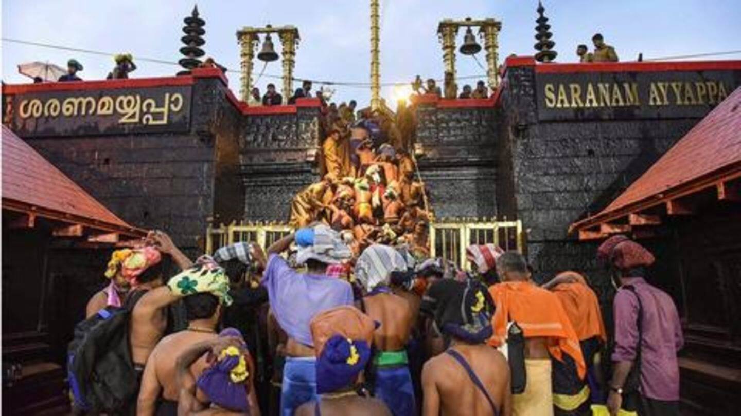 सबरीमाला मंदिर: कड़ी सुरक्षा के बीच खुला कपाट, बिना दर्शन के वापस लौंटी तृप्ति देसाई