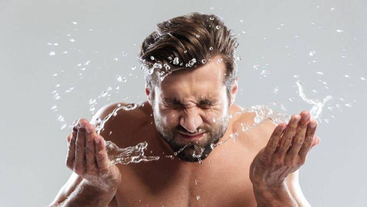 रोजाना ठंडे पानी से धोएं चेहरा, मिलेंगे ये जबरदस्त फायदे