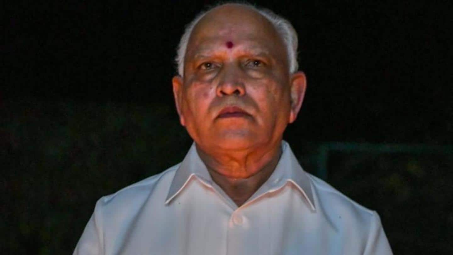 कर्नाटक: स्टाफ कर्मचारियों के कोरोना वायरस से संक्रमित होने पर होम क्वारंटाइन हुए मुख्यमंत्री येदियुरप्पा