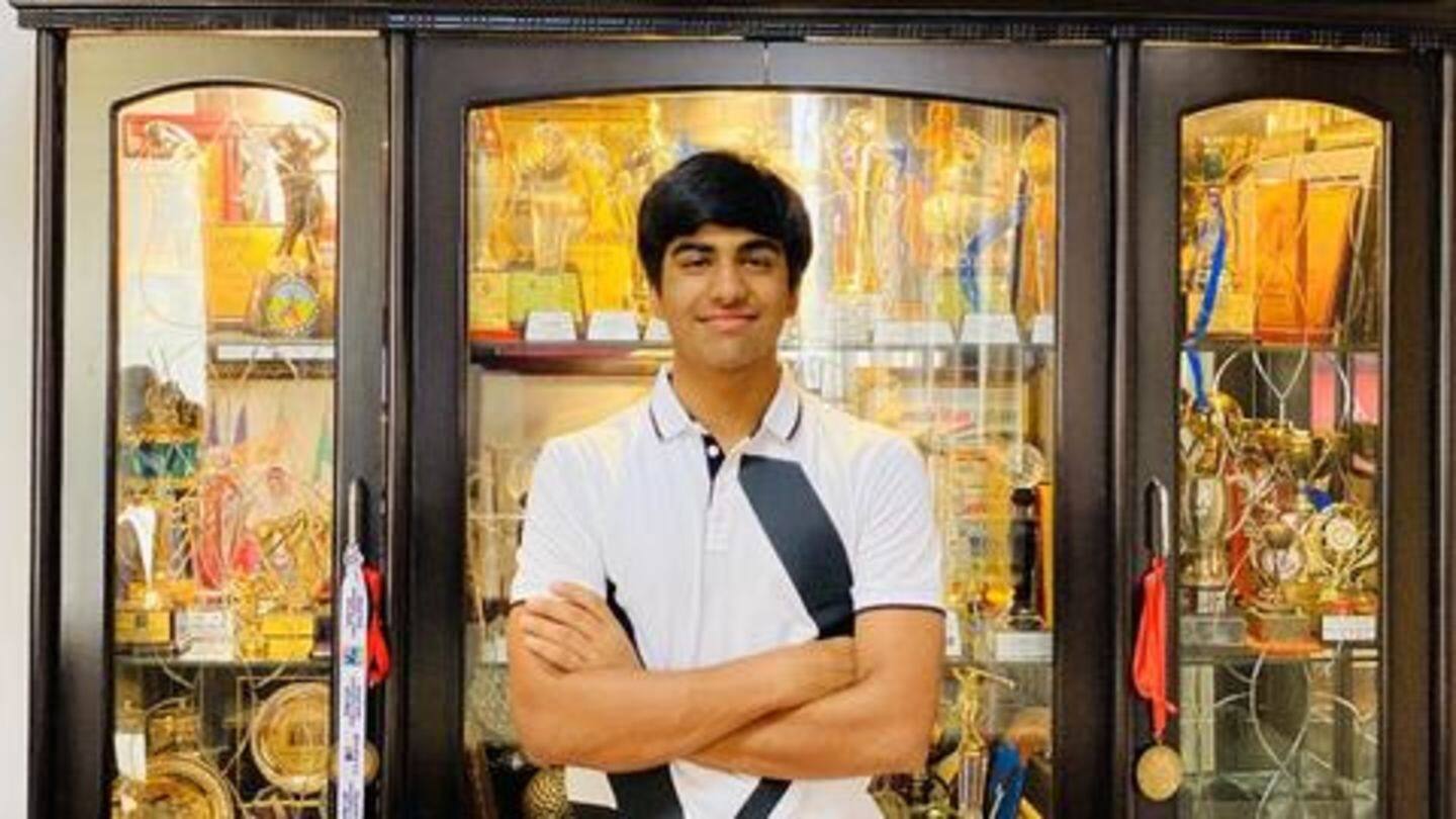 कोरोना वायरस: 15 वर्षीय भारतीय गोल्फर का सराहनीय कदम, अपनी ट्रॉफियां बेचकर किया दान
