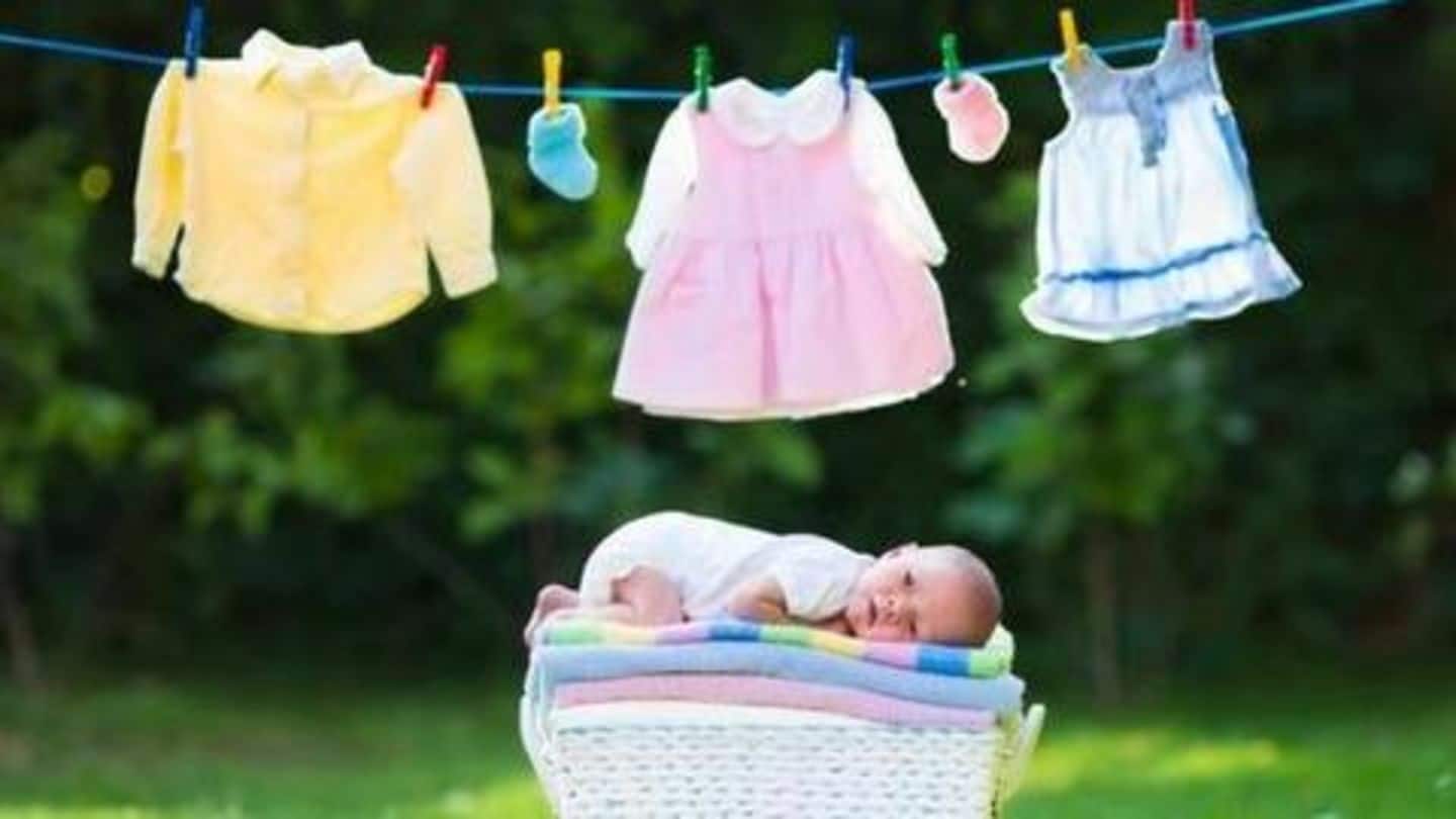 छोटे बच्चों के कपड़े धोते समय इन बातों का रखें खास ध्यान