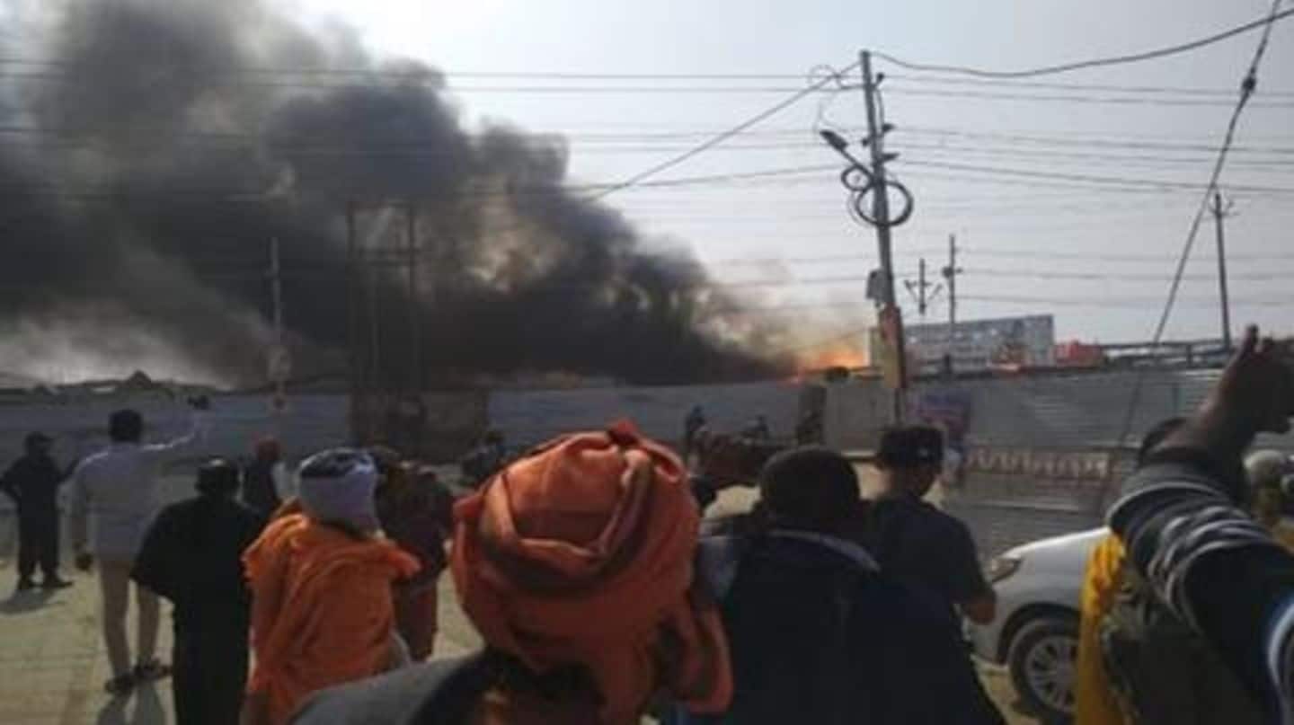 कुंभ मेलाः सिलेंडर फटने से लगी भीषण आग, कई टेंट जलकर राख