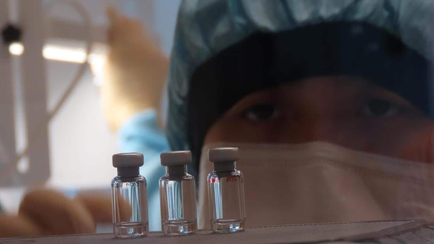 कोरोना वायरस: अगले महीने लोगों के लिए वैक्सीन उपलब्ध कराने की तैयारी में रूस