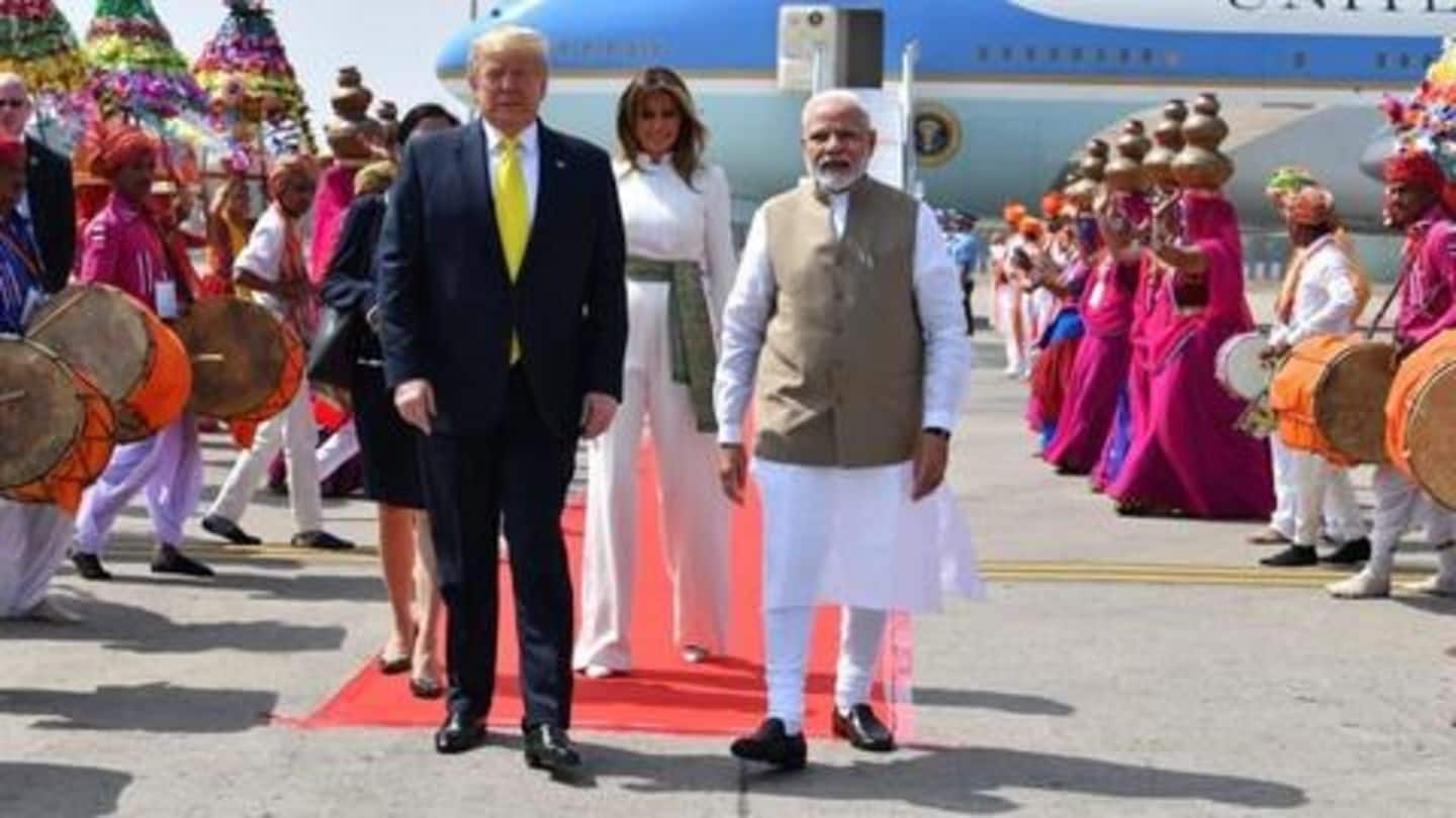 भारत पहुंचे अमेरिकी राष्ट्रपति डोनाल्ड ट्रंप, प्रोटोकॉल तोड़ प्रधानमंत्री मोदी ने किया स्वागत