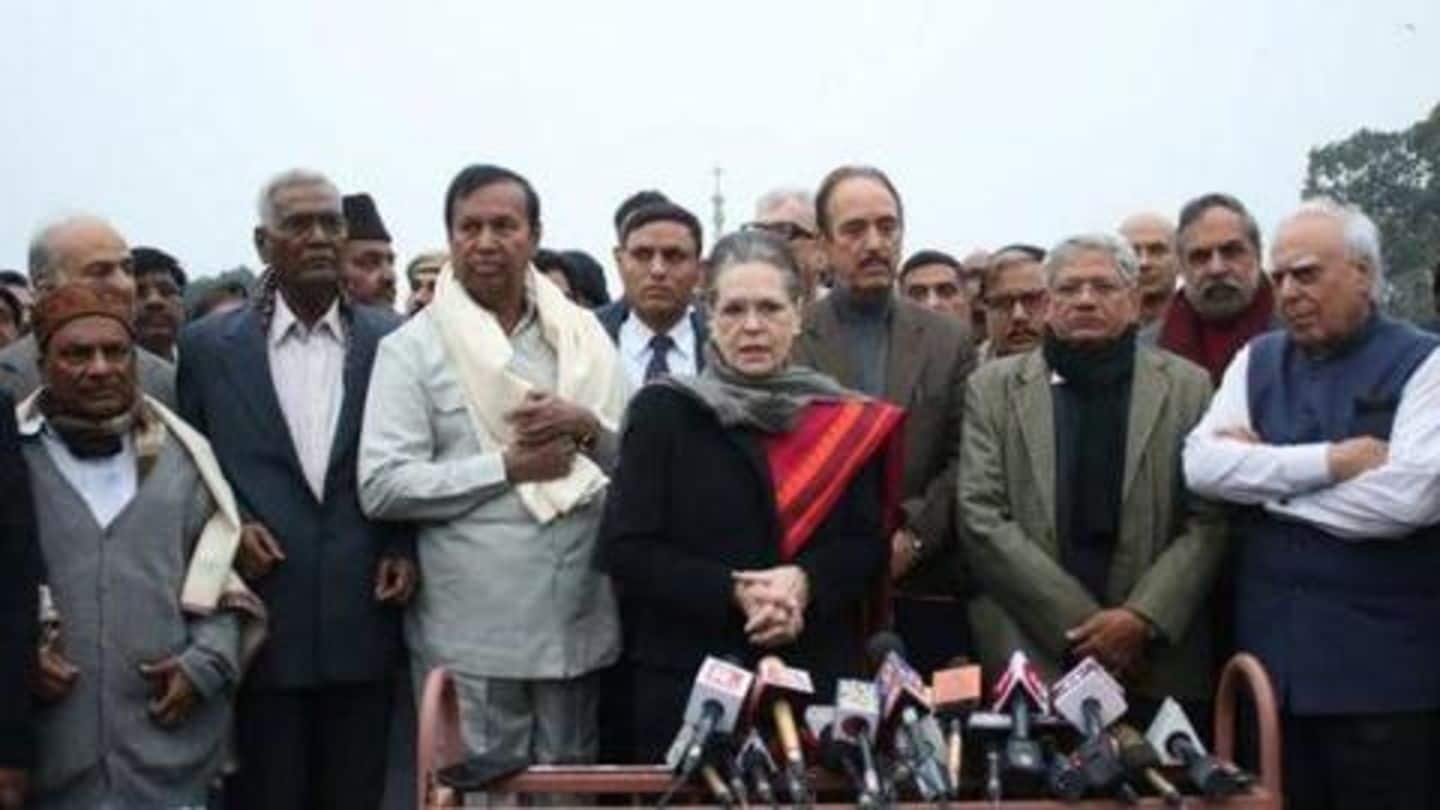 नागरिकता कानून: सोनिया गांधी के नेतृत्व में राष्ट्रपति कोविंद से मिला विपक्षी पार्टियों का दल