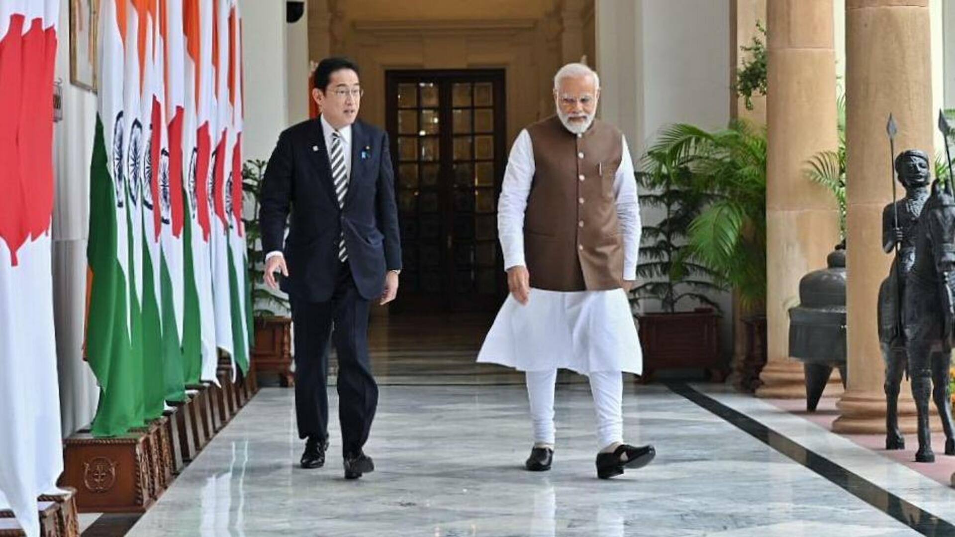 प्रधानमंत्री नरेंद्र मोदी ने जापानी प्रधानमंत्री किशिदा के साथ उठाया गोलगप्पों और लस्सी का लुत्फ