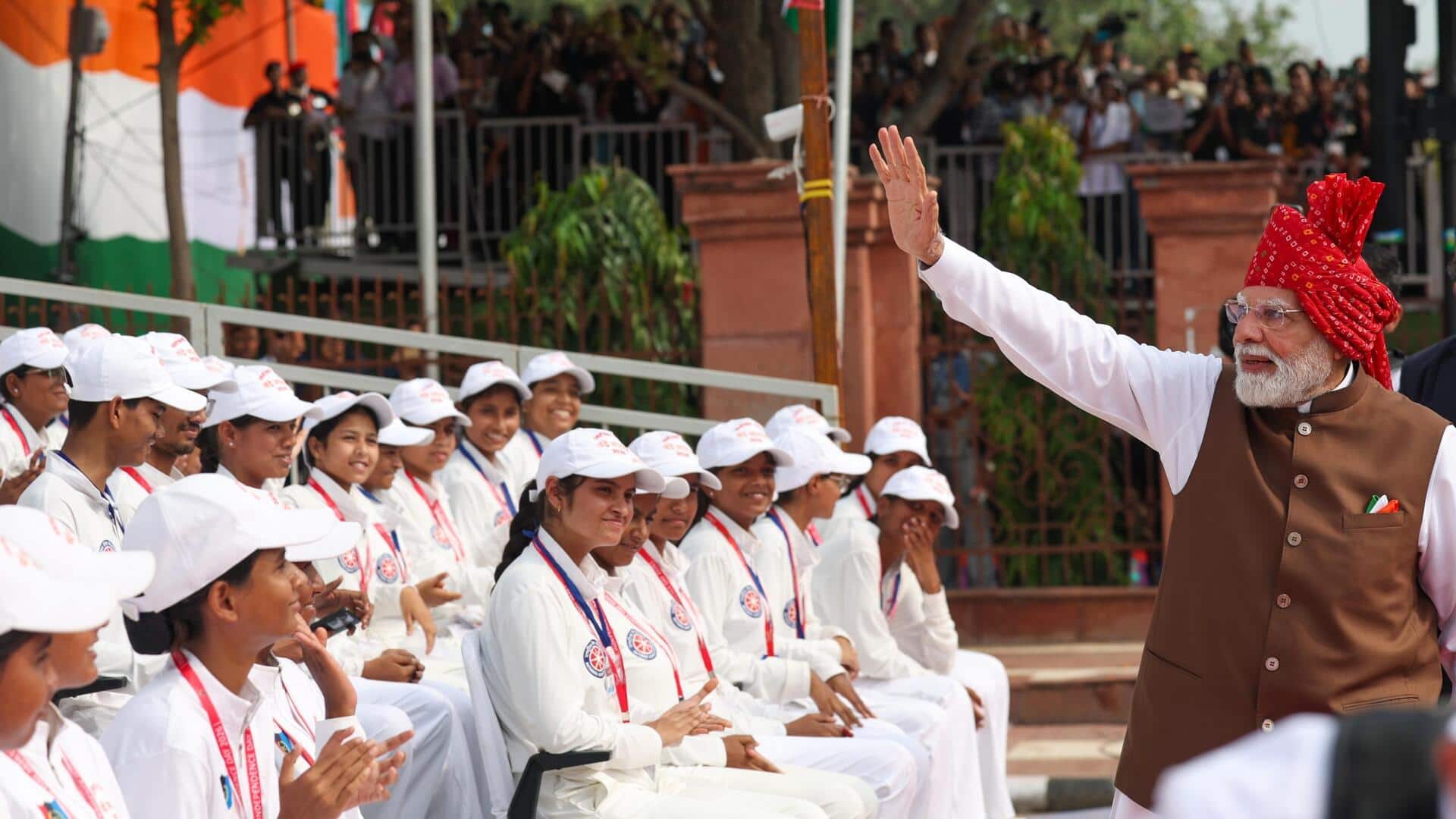 प्रधानमंत्री मोदी ने आधुनिक नागरिक सुरक्षा बल नेटवर्क का ऐलान किया, स्वयंसेवकों की खड़ी करेंगे फौज