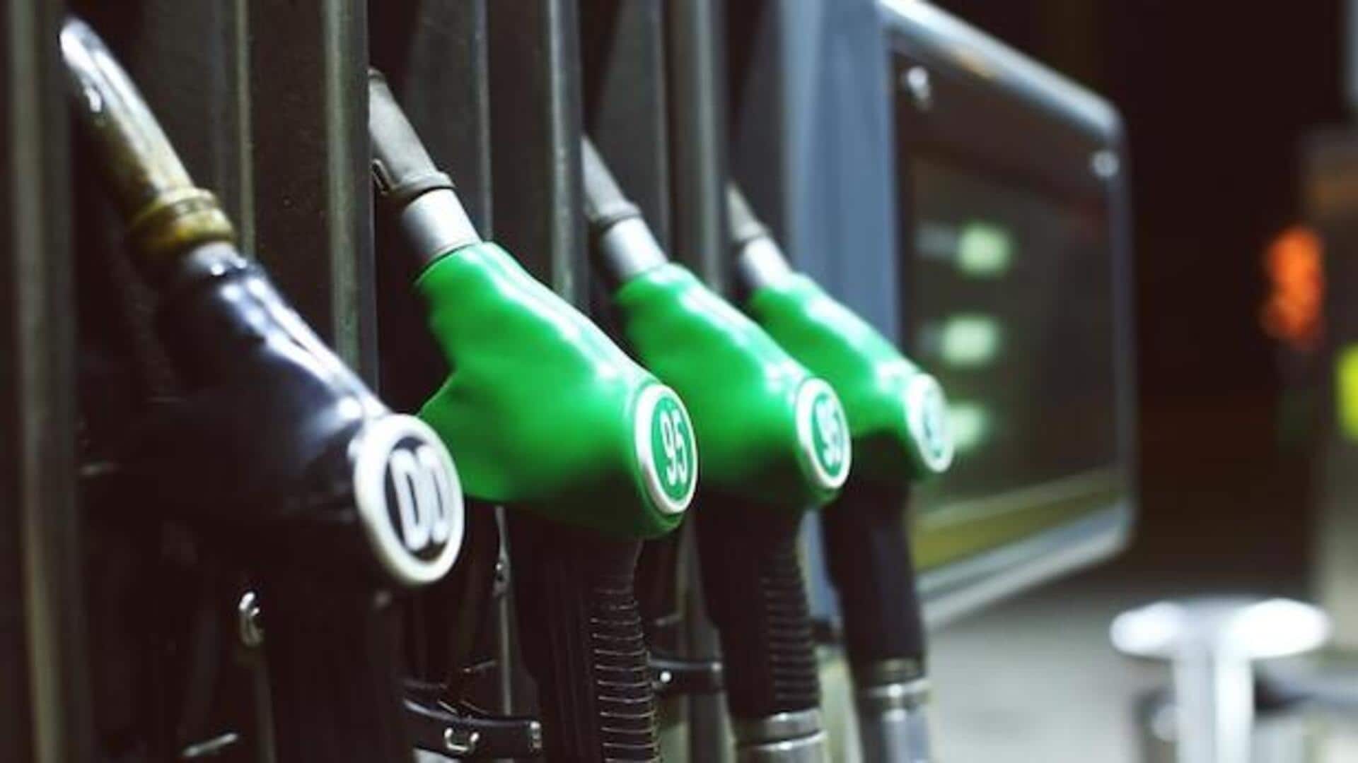 पेट्रोल-डीजल की कीमत: 1 दिसंबर के लिए जारी हुए दाम, जानिए कहां हुआ महंगा