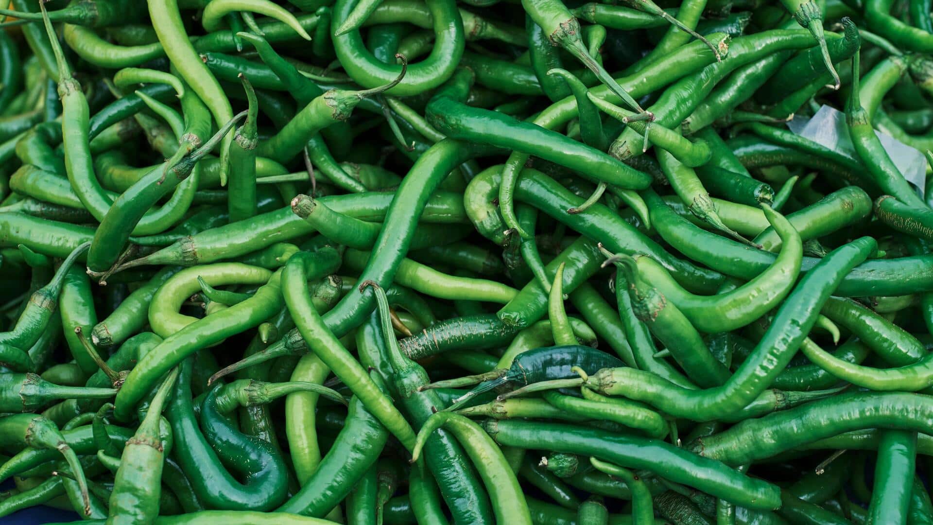 हरी मिर्च को लंबे समय तक ताजा रखने के लिए अपनाएं ये तरीके