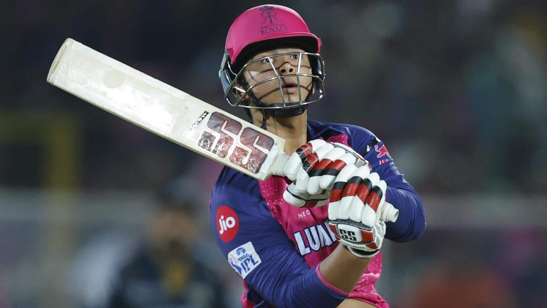 IPL 2025 में धमाल मचाने के बाद घर पहुंचे वैभव सूर्यवंशी, ऐसे हुआ स्वागत IPL 2025 में धमाल मचाने के बाद घर पहुंचे वैभव सूर्यवंशी, ऐसे हुआ स्वागत