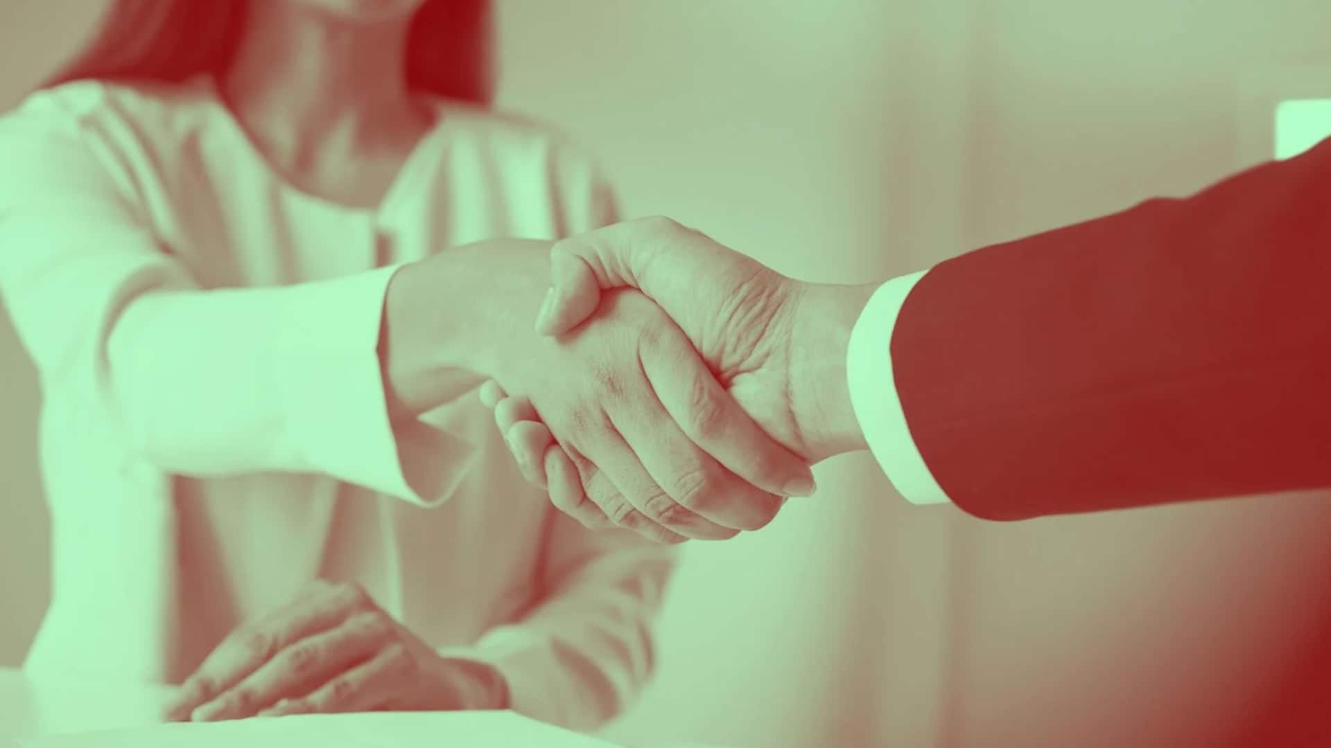 जॉब ऑफर: फ्री घर, खाने के साथ यह कंपनी दे रही गर्लफ्रेंड या बॉयफ्रेंड