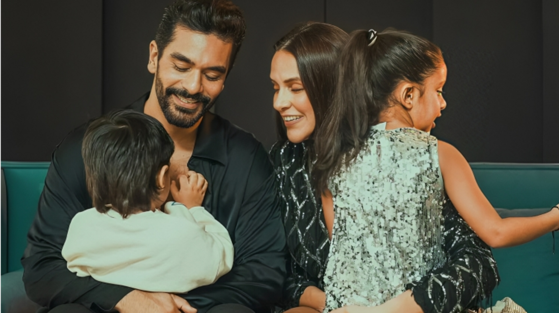 नेहा धूपिया 'कामकाजी मां' के संघर्ष पर बोलीं- दुखड़ा रोना बेकार है, कोई नहीं समझता दर्द