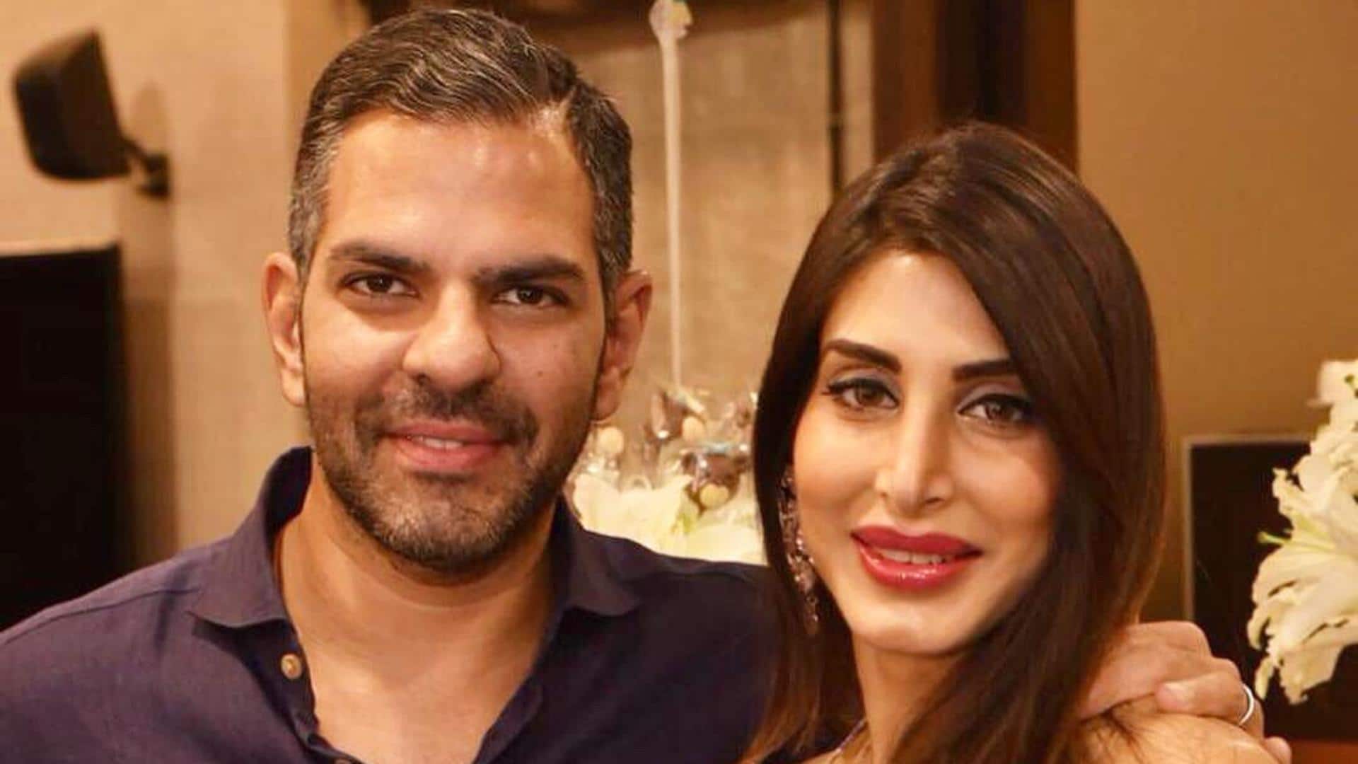 कौन हैं संजय कपूर की पत्नी प्रिया सचदेव, बॉलीवुड से क्या है नाता? कौन हैं संजय कपूर की पत्नी प्रिया सचदेव, बॉलीवुड से क्या है नाता?