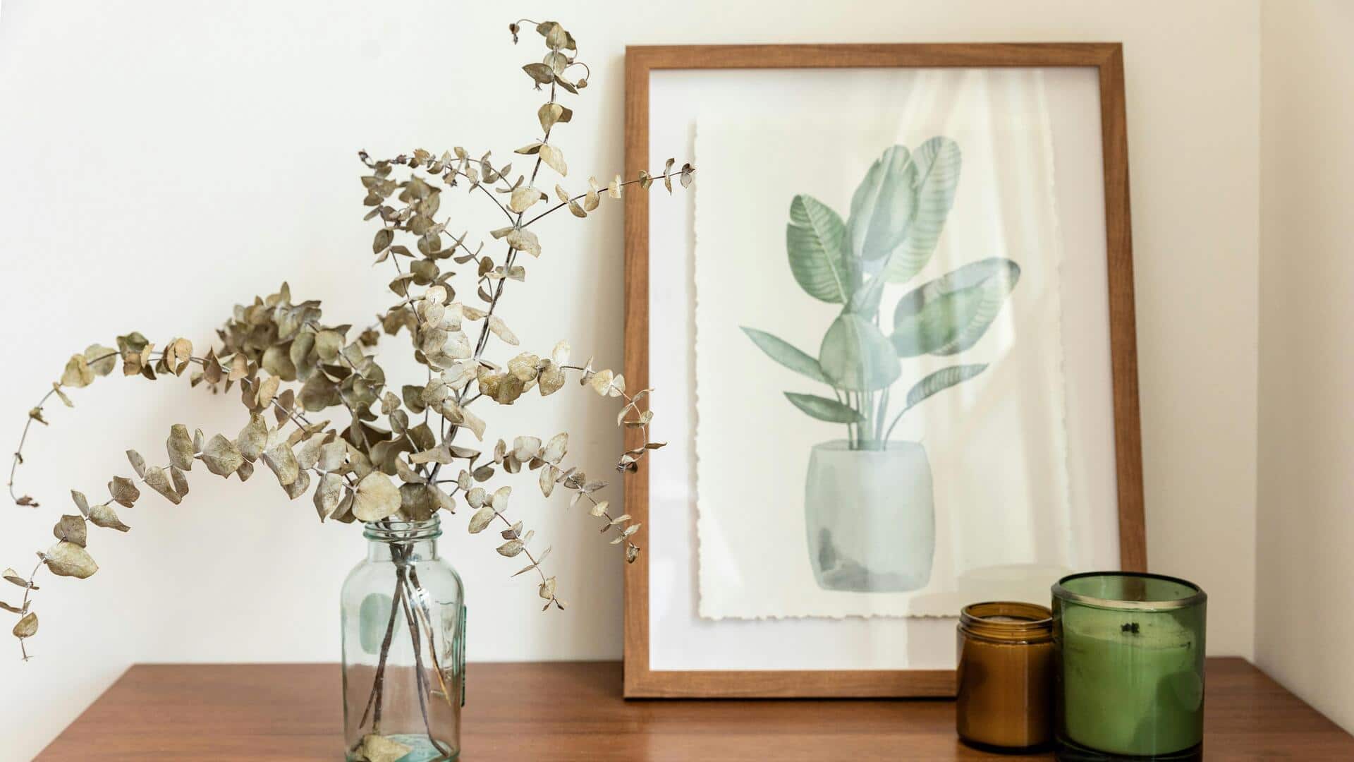 कांच की बोतलों का फेंकने की बजाय इन 5 तरीकों से करें उनका इस्तेमाल